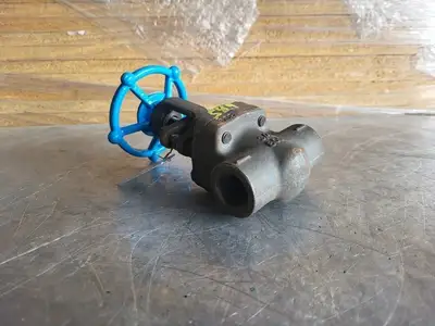 3/4" Class 800 Gate Valve API 602
