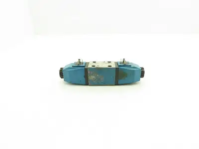 Sperry Vickers DG4V-3-2N MU A7 30 Hydraulic Directional Valve 110v