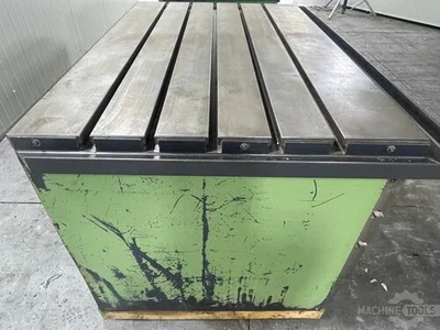 USED 2006 CORREA BOX TABLE