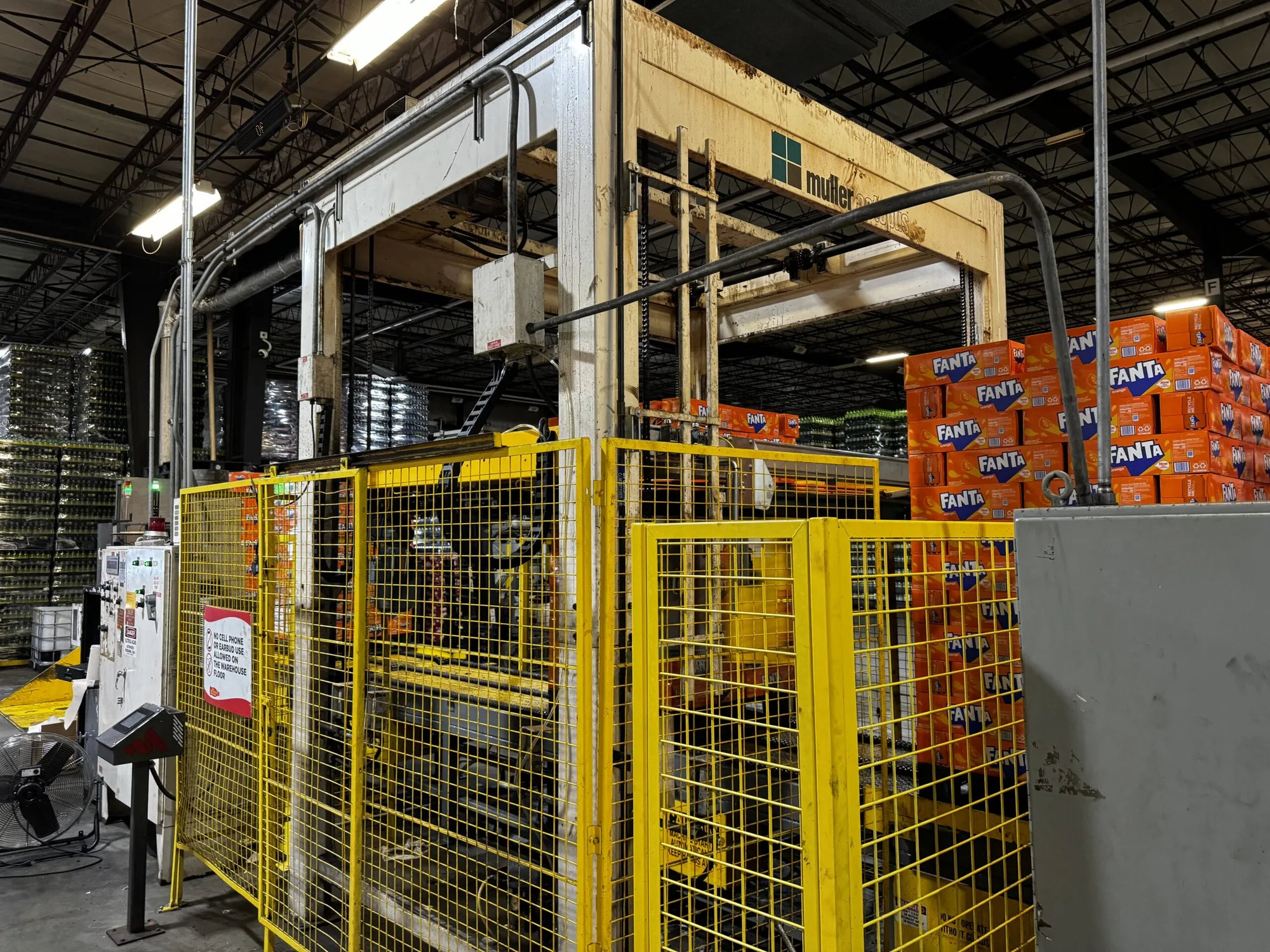 Used 2022 MULLER 808 OCTOPUS Pallet Wrappers | Beverage Industries #1359567