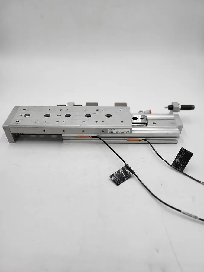 USED SMC SMC MXS16-100 PNEUMATIC SLIDE TABLE - STROKE 100MM