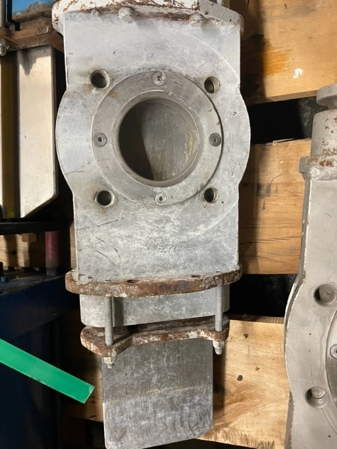 3" Through Port Trueline TL 316 stainless pneumatic knife gate valve