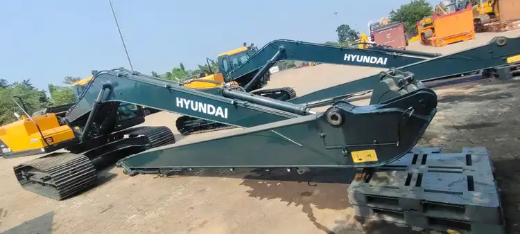 New | in-Stock 2026 HYUNDAI R245LR LONG REACH Excavators Florida US | US Global Heavy Equipment Solutions #1412555