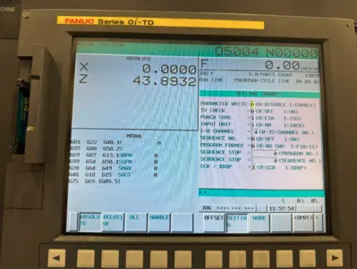 2012 HWACHEON HI-TECH 700 CNC Lathes | Machinery Network (4)
