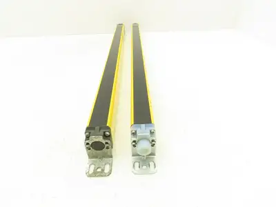 Schmersal SLC440-ER-0490-14-01 Safety Light Curtain Receiver