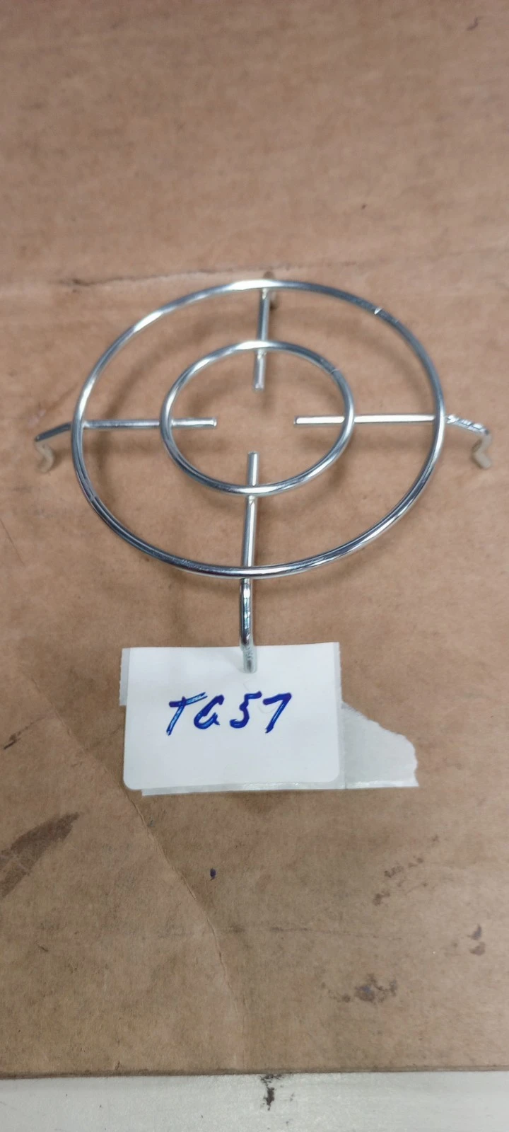 LOT OF 19 WIRE GUARD LAMP SNAP ON- Wire Guard That Snaps Onto the Rim of the Lam
