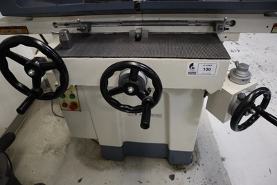 Used SUPERTEC STP-618M Reciprocating Surface Grinders Minnesota US | Machinesused.com #1443927