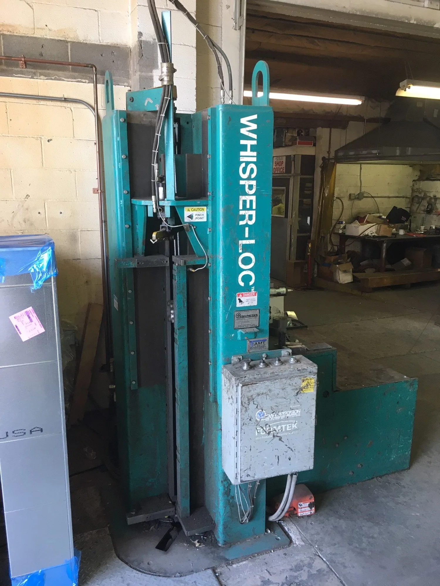 Used Iowa Precision Vertical Whisper-Loc