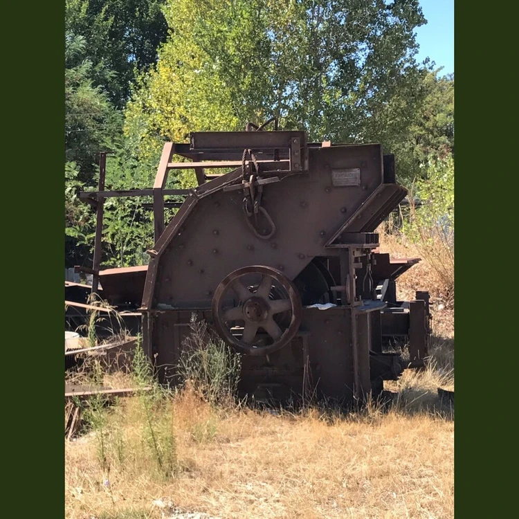 Used _UNKNOWN_ S140 Hammer Mills British Columbia CA | Savona Equipment LTD #1167796