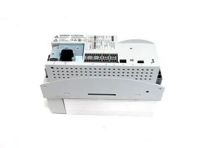 NEW LENZE ECSEA008C4B SERVO DRIVE