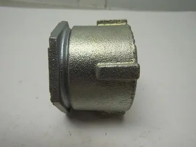 RACO T&B 1-1/2" 3 Pc. Type 4 Coupling & Offset Nipple Lot/6