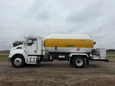 Used 2017 KENWORTH T370 PROPANE Tanker trucks Minnesota US | Carco Truck & Equipment #1513878