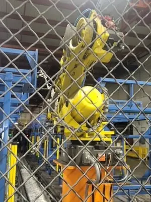 Used FANUC R-2000IB/125L ROBOT STAND MOUNTED ON 71' FANUC GEN VI RTU WITH R-30IB CONTROLLER, 2015 Load/Unload Systems | Harbor Machinery Inc. #1283370