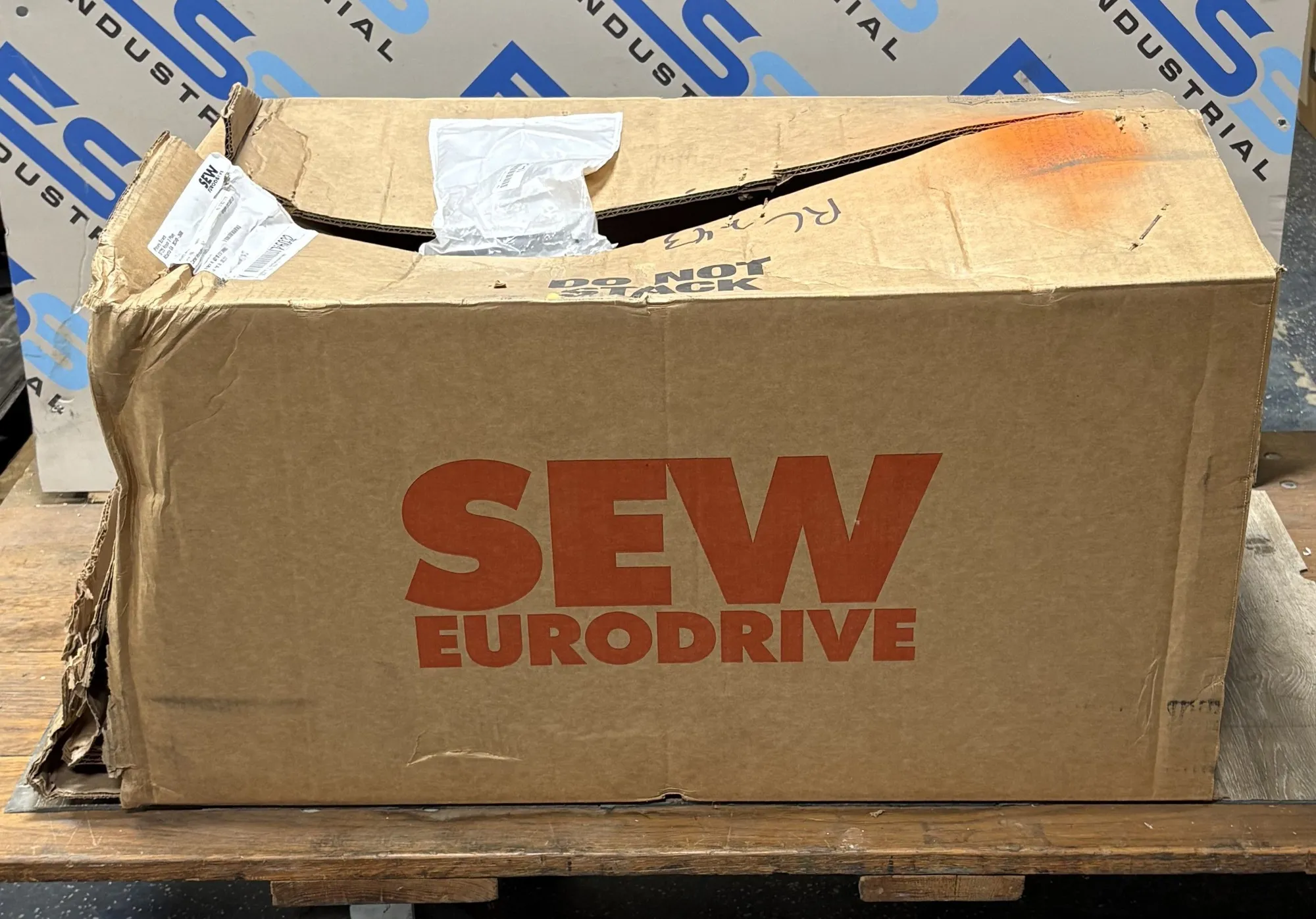 NEW SEW-EURODRIVE KT57 DRN90L4