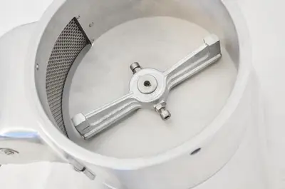 Omas Bread Crumb Grater Machine 176 lb. (80 Kg) with 1.5 HP Motor and Overload Switch | Trento – 110 V -VIDEO