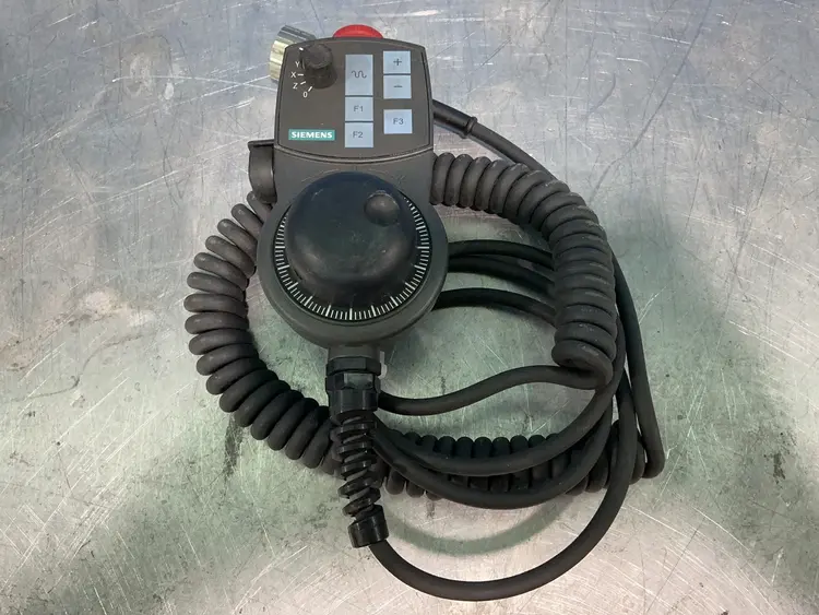 Used SIEMENS 6FX20071AD03 CNC & N/C Controls Ohio US | HGR 24 #1358875