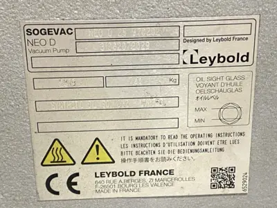 USED LEYBOLD SOGEVAC NEO D 25 VACUUM PUMP W/ NIDEC LSES90SL INDUCTION MOTOR