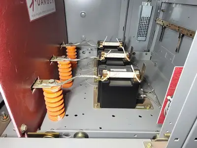 2000 Amps, 4760 Volts, 3 Phase Switchgear Unit