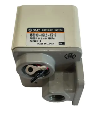 NEW SMC IS3010-02L5-X212 PRESSURE SWITCH IS301002L5X212