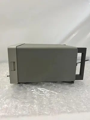 USED HP AGILENT 8647A