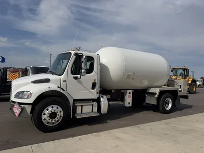 Used 2023 FREIGHTLINER M2 106 PROPANE BOBTAIL TANK Tanker trucks Minnesota US | Carco Truck & Equipment #1513898