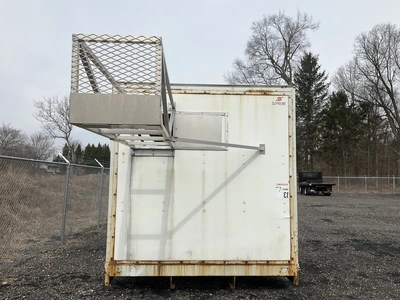 USED SUPREME CURTAINSIDE TRUCK BODY 24’