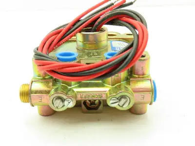 Honeywell Skinner V955LEF2150 Solenoid Valve 4-Way NO 120V 150 PSI 1/4" NPT