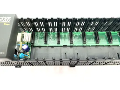 USED AUTOMATION DIRECT DIRECTLOGIC DL205 I/O BASE, 9-SLOT, DIN RAIL