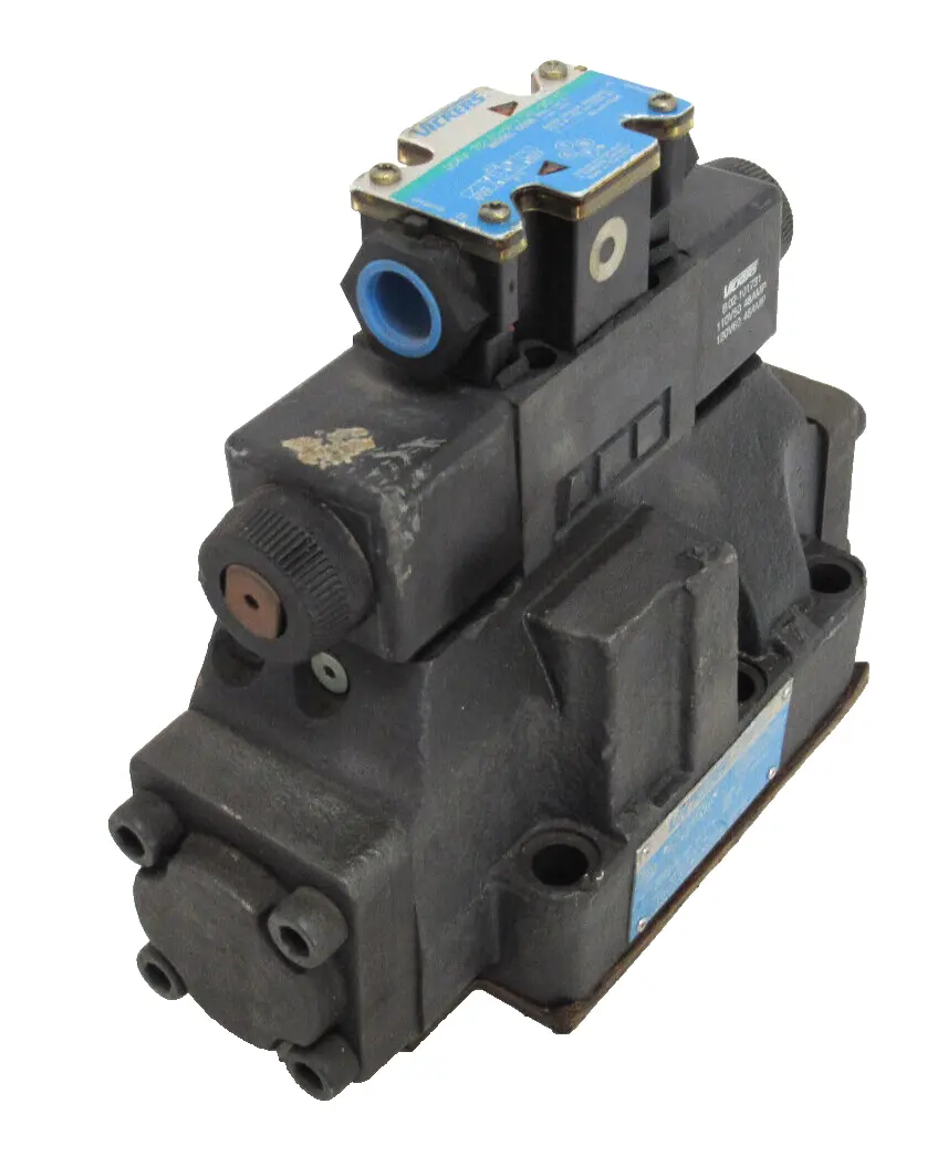 NEW VICKERS DG5S-8-6C-M-FTWL-B5-30 VALVE 02-126447 DG4V-3S-6C-M-FTWL-B5-60