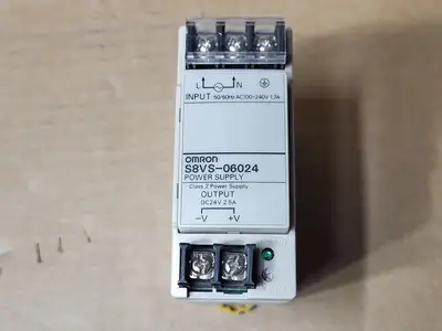 USED OMRON S8VS-06024/ED2