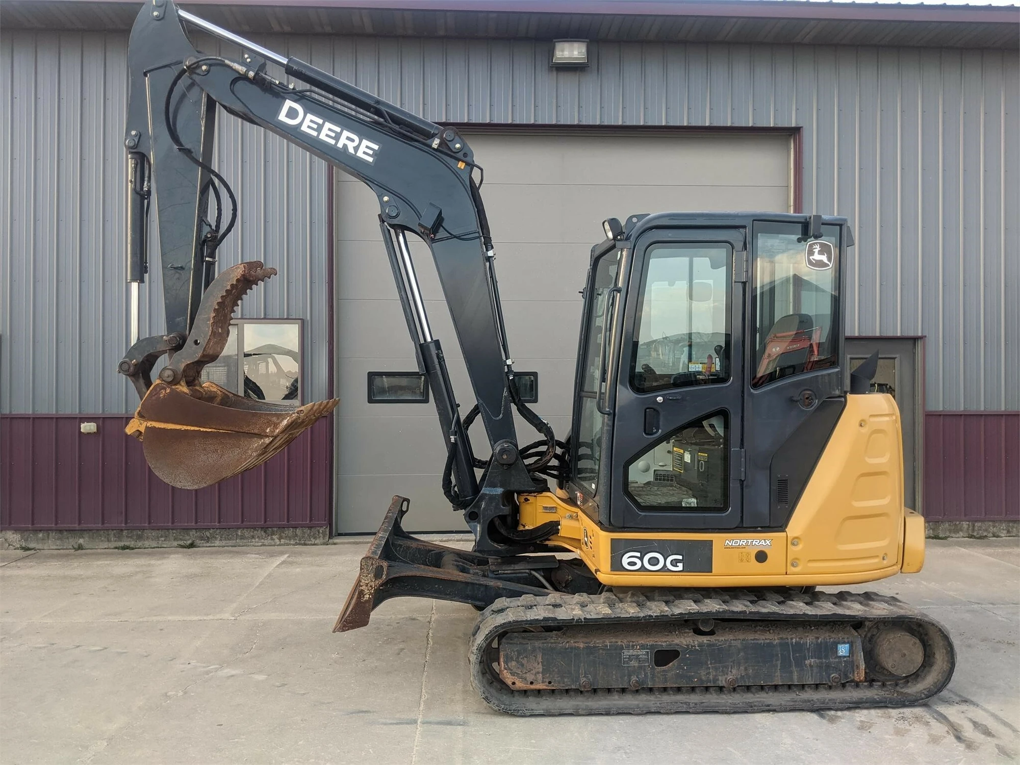 USED 2018 Deere 60G
