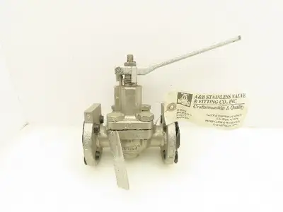 ITT Engineering CWP720 Cam-Tite Stainless 2-Way Ball Valve 1/2" Flanged 300#