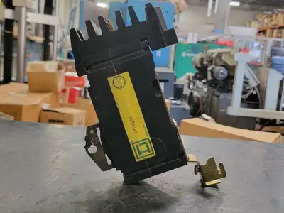 USED SQUARE D FA120