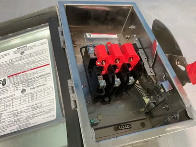 Used SIEMENS HNF261S Switchgears Ohio US | HGR 24 #1272693