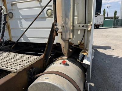 Used 2006 VOLVO VNL Conventional trucks Indiana US | Miedema Asset Management Group #1414594
