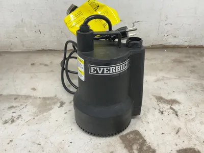 Used _UNKNOWN_ _UNKNOWN_ Submersible Pumps Michigan US | Miedema Asset Management Group #1414896