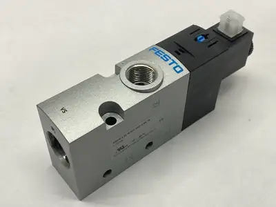 VUVS-L30-M32C-MD-G38-F8-1C1, 575570 | Festo VUVS-L30-M32C-MD-G38-F8-1C1 Pneumatic Solenoid Valve 575570 - New Other