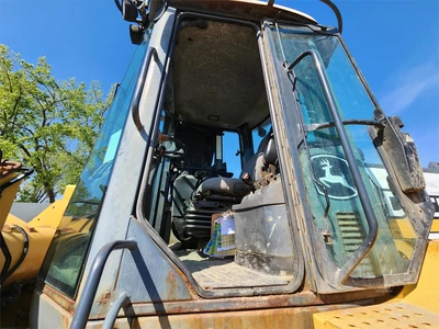 Used 2011 DEERE 544K Wheel Loaders | Abele Tractor #1342912