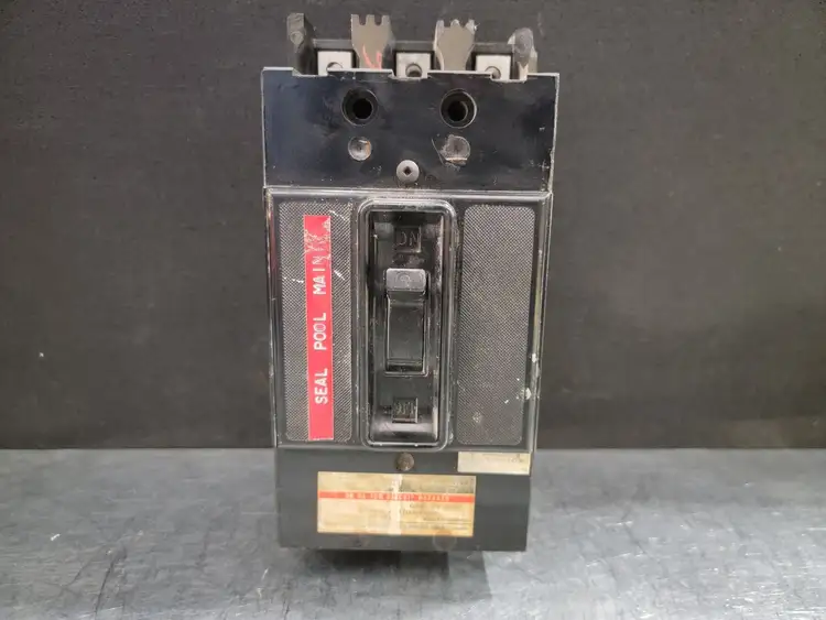 Used WESTINGHOUSE F3100 Switchgears British Columbia CA | Lenmark #243840