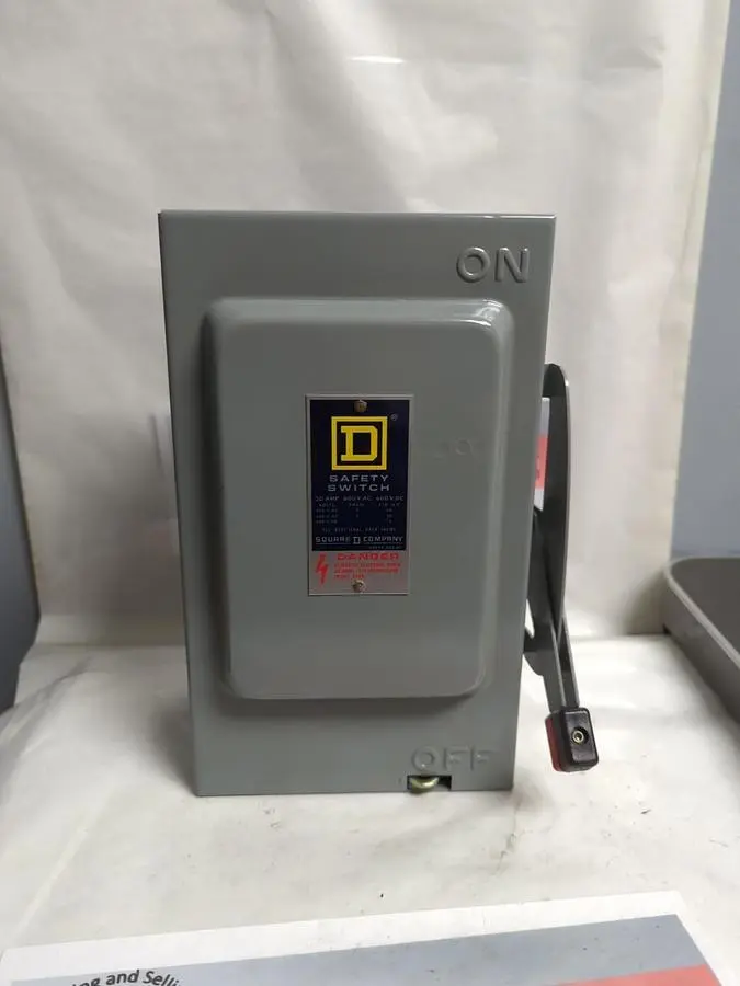 New | in-Stock SQUARE D HU361 Miscellaneous Equipment (Electrical & Power) | Surplus Asset Holdings #1196973
