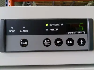 Panasonic MPR-215F Laboratory Refrigerator/Freezer Combo 7.6Cf (2017)