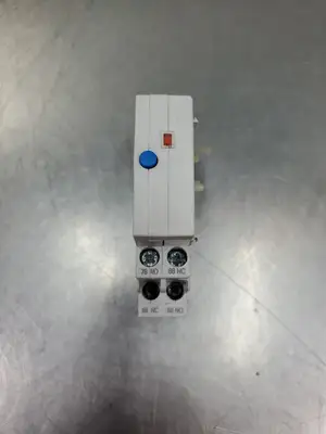 Allen Bradley 3RV1921-1M Auxiliary Contact Block, Side Mounted. 4C-44