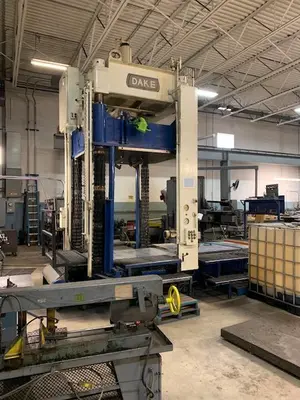 USED DAKE 918-527