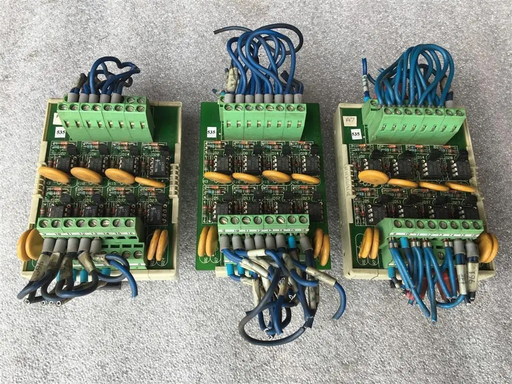 USED WIELAND BAMBERG G3939284 I/O MODULE 8 CH 01H9 LVD