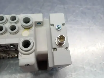 NEW SMC VV5QC2105C8SKAN