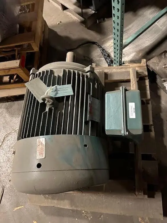 New | in-Stock LEESON INVERTER A.C. Motors Ohio US | Surplus Asset Holdings #1187423