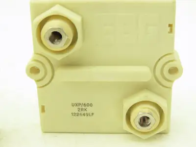 UXP/600 2RK Ultra High Power Resistor 600W (3)2RK (1)SK6K  Lot of 4