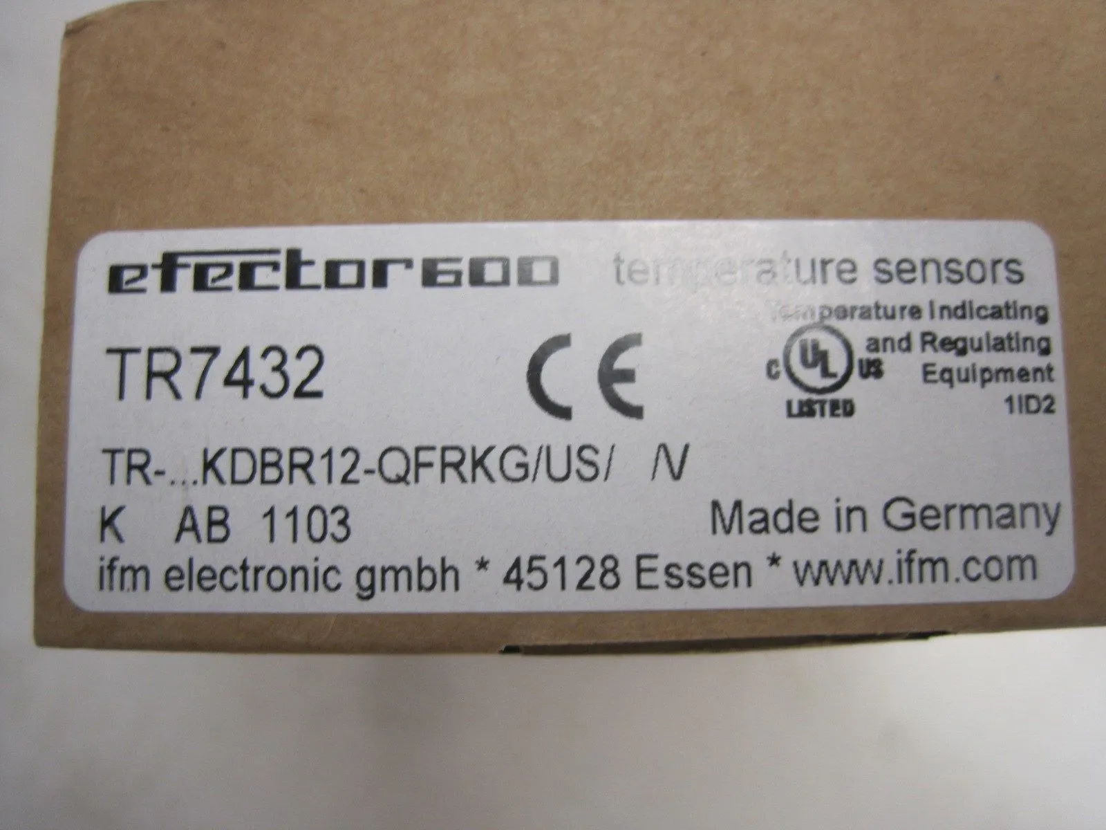 NEW EFECTOR TR7432 TEMPERATURE SENSOR