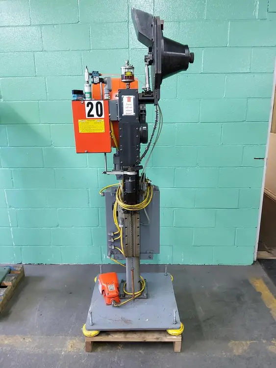 Used 2003 SUPERIOR 1054-A Riveters CA | B & B RIVET MACHINE #1089265