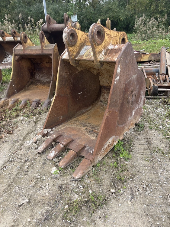 Used CP Bucket Earth Buckets Maryland US | Zadoon Equipment #1480859